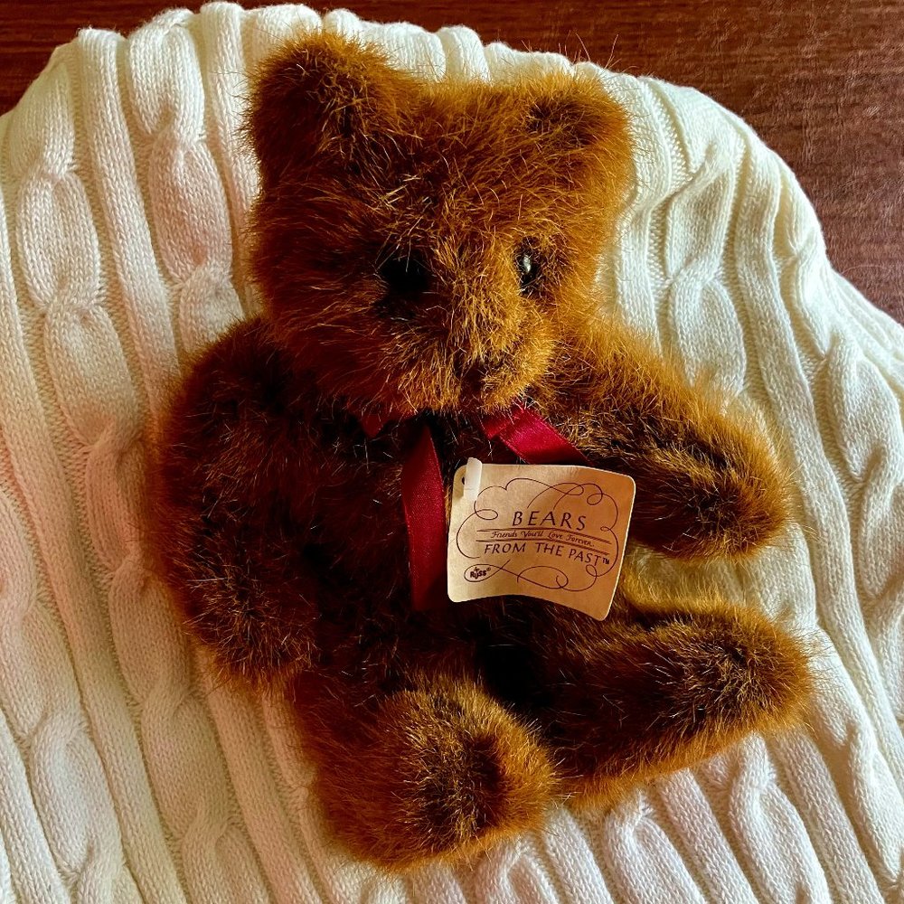 Pickering-A Bear From the Past by Russ